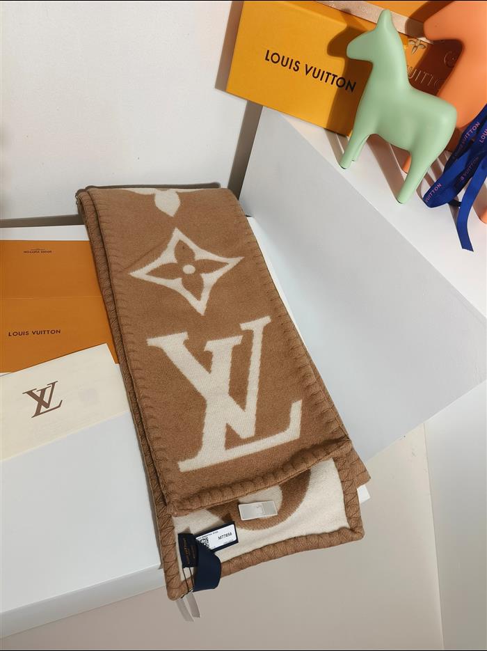 2026116111057200 240